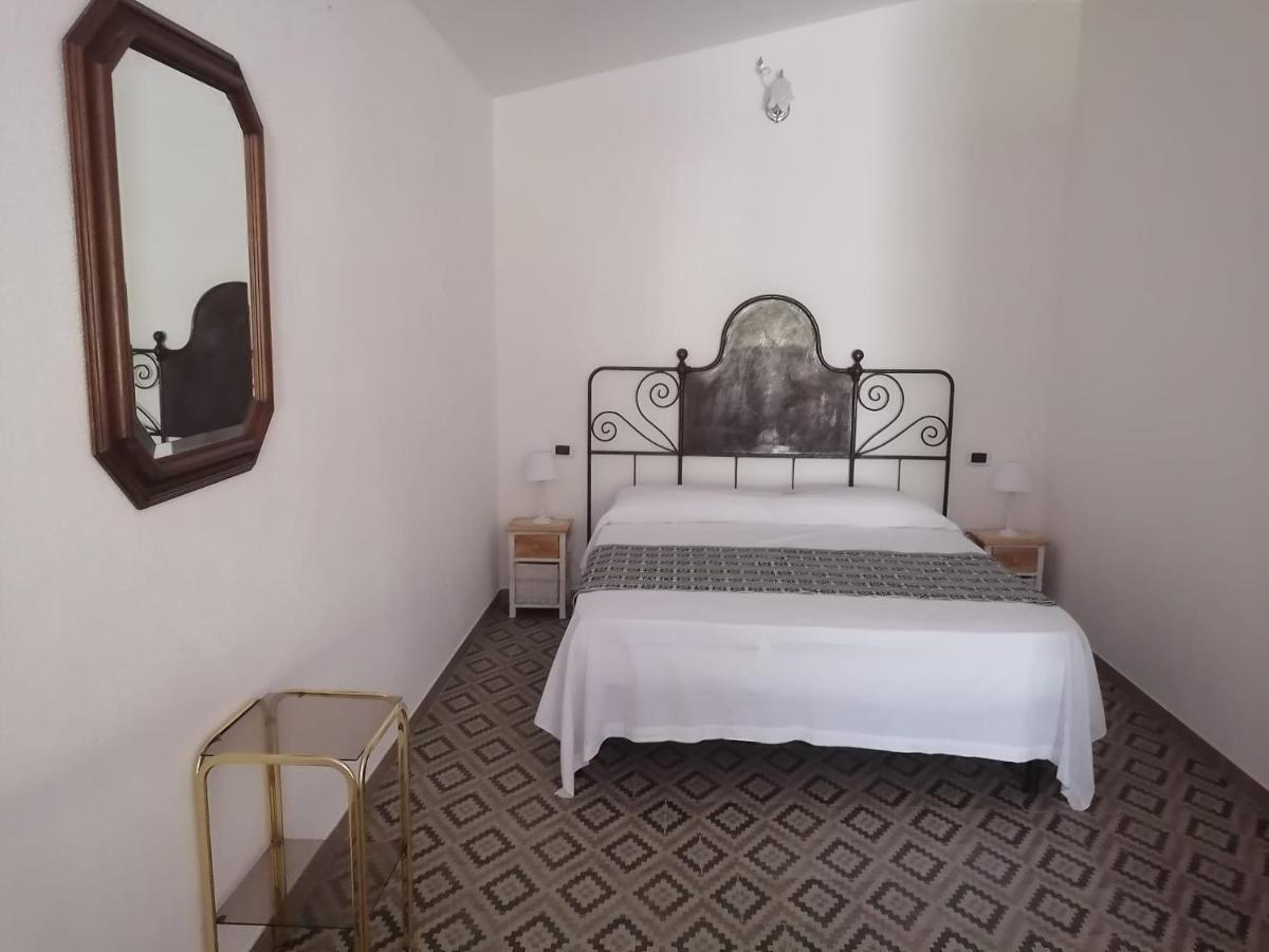 Agriturismo "Pirastreri" سينيسكولا المظهر الخارجي الصورة